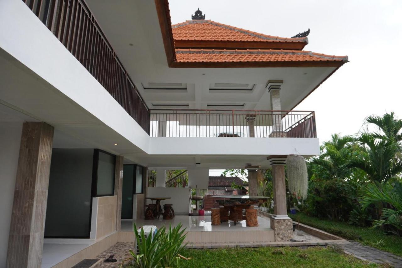 Hotel Umah Dayuh Ungasan Esterno foto